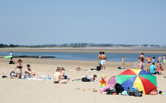 350Heatwaves in Ireland_90751424