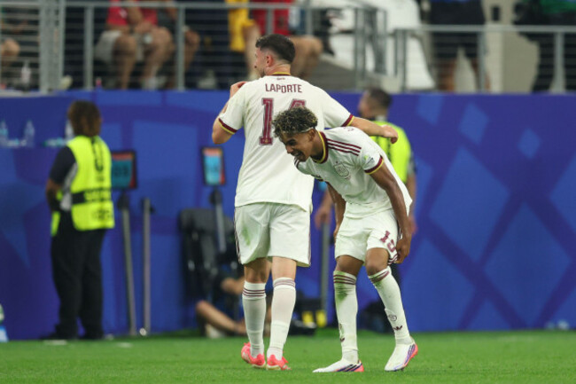 arlington-tx-july-06-lamine-yamal-19-of-spain-screams-to-celebrate-his-teammates-goal-during-the-fifa-world-cup-2026-round-of-16-match-between-portugal-and-spain-on-july-6-2026-at-dallas-stadiu