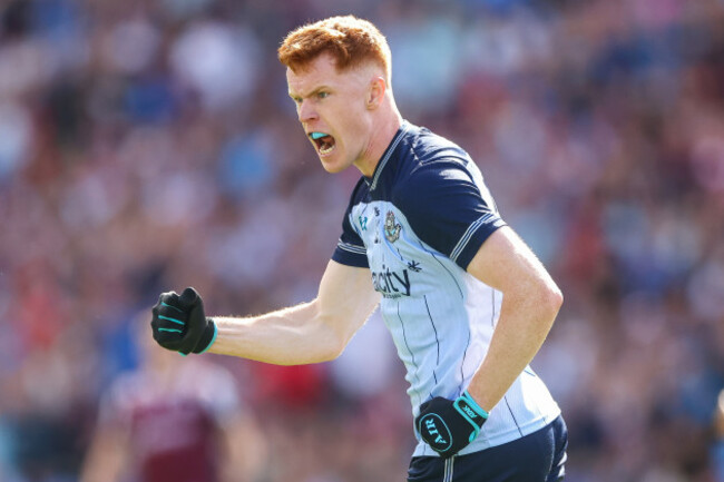 sean-guiden-celebrates-after-scoring-a-point