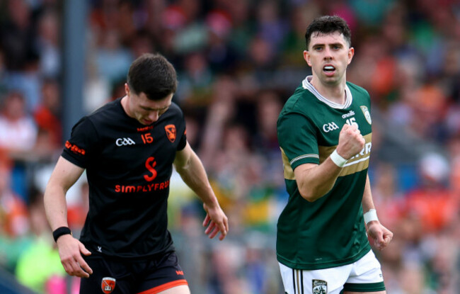 dylan-geaney-celebrates-a-point