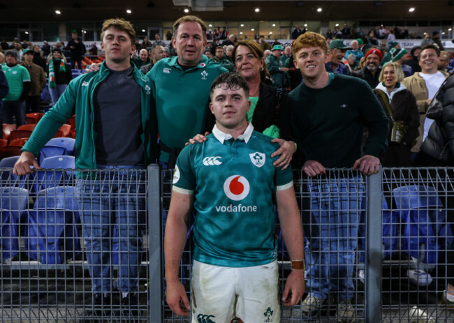 billy-bohan-celebrates-with-his-family-after-the-game