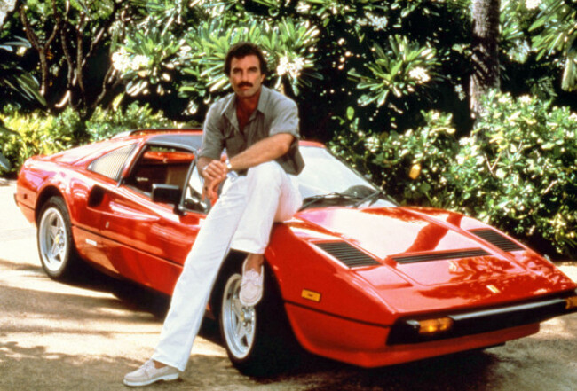 magnum-magnum-p-i-1980-tom-selleck-collection-christophel-cbs-universal-television