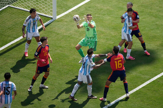 argentina-goalkeeper-emiliano-martinez-23-makes-a-save-during-the-world-cup-final-soccer-match-between-spain-and-argentina-in-east-rutherford-n-j-near-new-york-sunday-july-19-2026-ap-photom