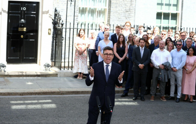london-uk-20th-july-2026-andy-burnham-new-british-prime-minister-and-leader-of-the-labour-party-arrives-at-10-downing-street-he-is-seen-speaking-to-the-press-and-his-supporters-outside-the-prim
