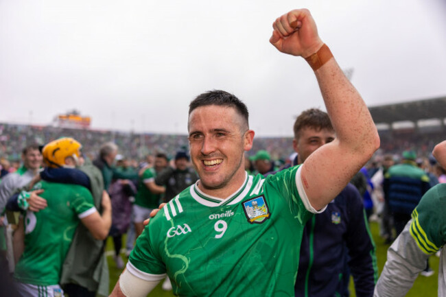 darragh-odonovan-celebrates-winning-the-munster-hurling-final