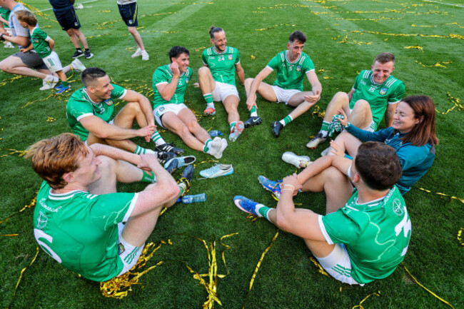 a-view-of-the-limerick-players-celebrating-with-caroline-currid-after-the-match