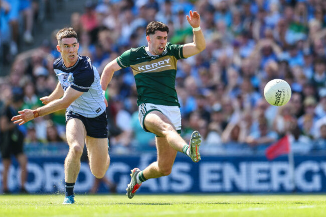 dylan-geaney-scores-a-point-despite-lee-gannon