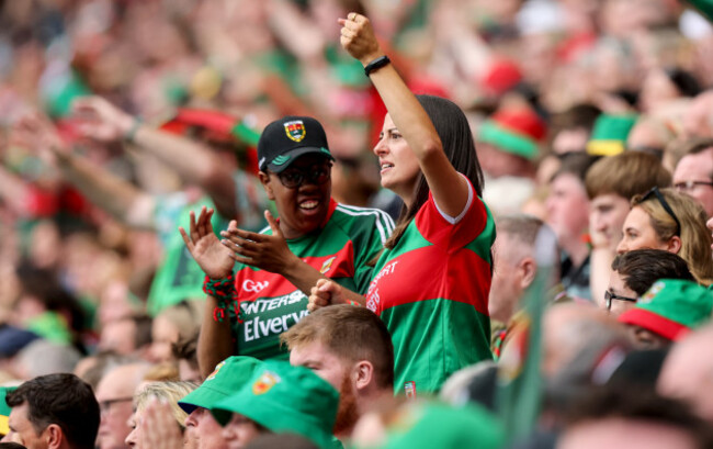 a-view-of-mayo-fans-celebrating