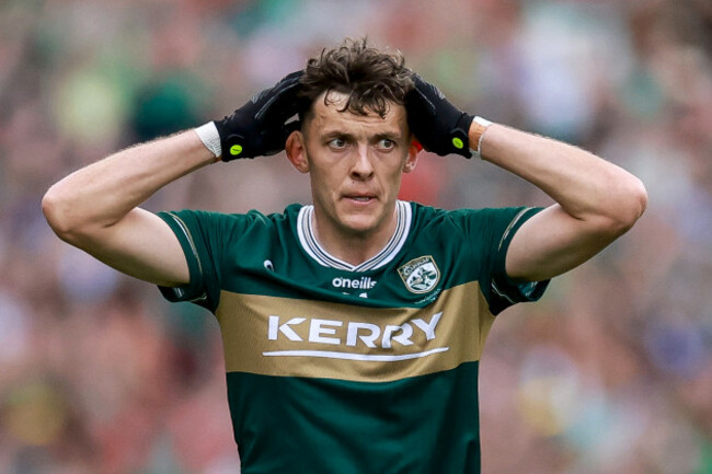 david-clifford-dejected-after-missing-a-two-pointer