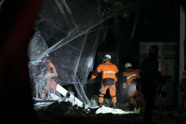 firefighters-head-to-conduct-rescue-operations-at-aeon-mall-kumamoto-where-a-gas-explosion-is-believed-to-have-occurred-in-kashima-town-kumamoto-prefecture-japan-on-july-28-2026-the-explosion-o