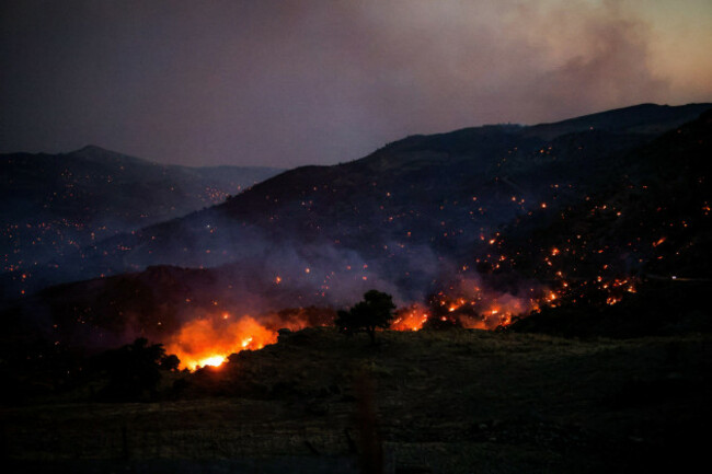 crete-greece-29th-july-2026-smoke-rises-from-a-wildfire-in-rethymno-on-the-island-of-crete-greece-july-29-2026-two-firefighters-lost-their-lives-while-battling-a-fast-moving-wildfire-in-rethym