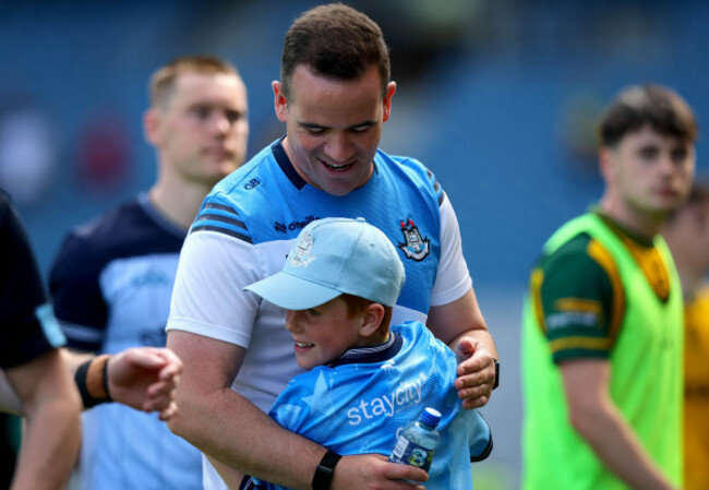 ger-brennan-celebrates-with-his-son-patrick