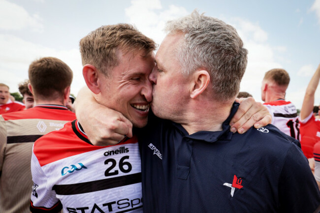 anthony-williams-and-gavin-devlin-celebrate-after-the-game