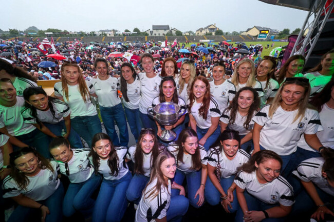 the-galway-team-with-the-brendan-martin-cup