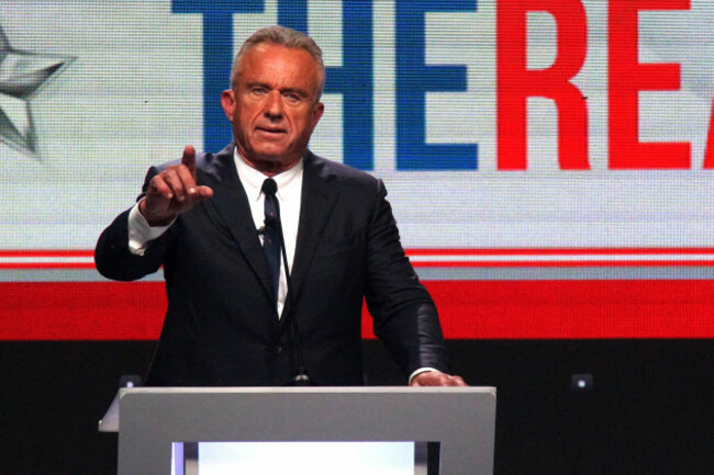 june-27-2024-in-los-angeles-california-robert-f-kennedy-jr-who-was-excluded-from-the-cnn-debate-hosted-his-own-event-called-the-real-debate-these-photographic-images-capture-his-dynamic-pres