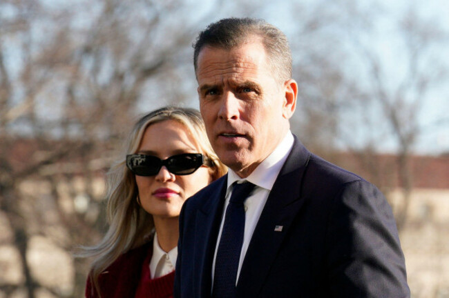 washington-united-states-17th-jan-2025-hunter-biden-with-his-wife-melissa-walks-on-the-south-lawn-of-the-white-house-in-washington-upon-their-return-from-joint-base-andrews-on-friday-january-17