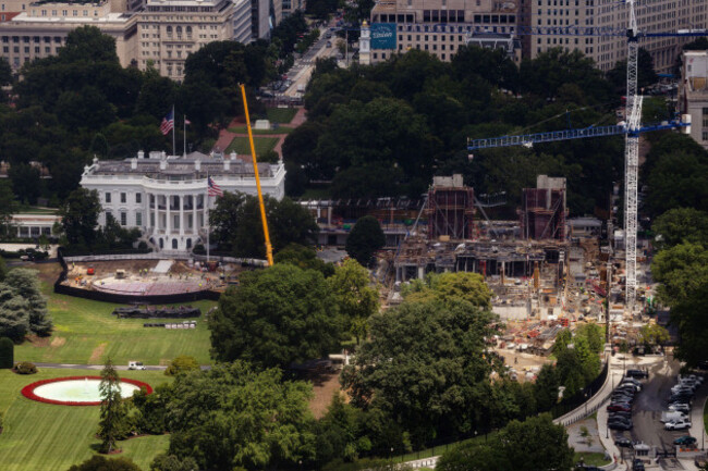construction-continues-on-a-helipad-and-the-white-house-ballroom-on-the-south-lawn-of-the-white-house-wednesday-aug-5-2026-in-washington-ap-phototierney-l-cross