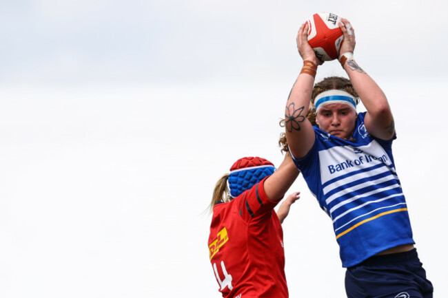 ruth-campbell-wins-a-lineout