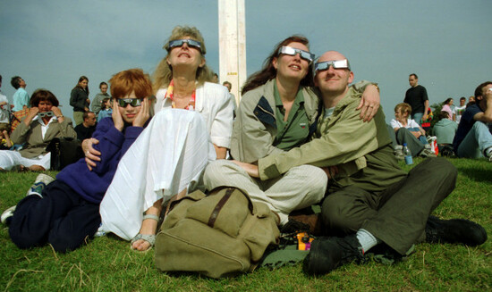 viewing-solar-eclipses