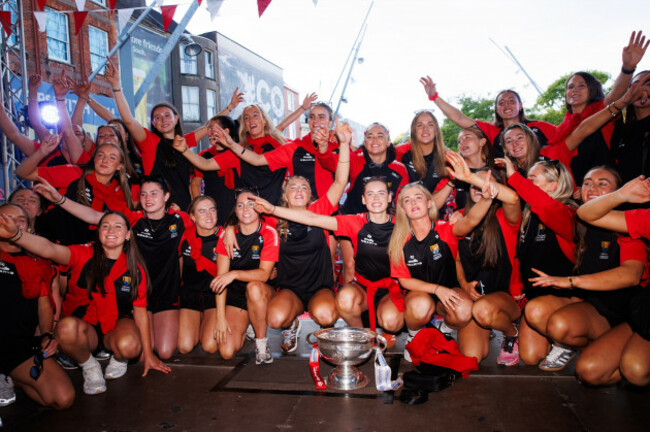 cork-celebrate-with-the-oduffy-cup