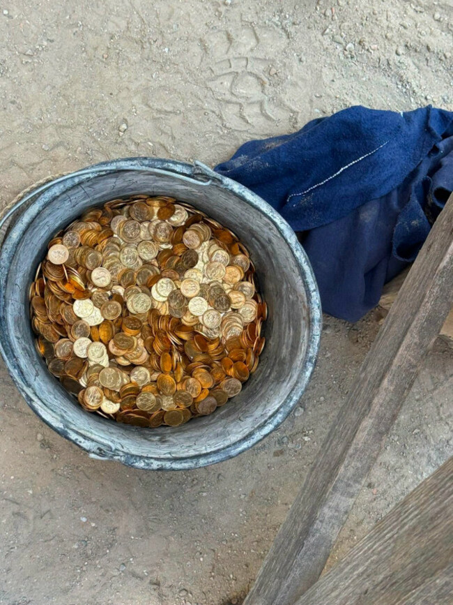 gold 2