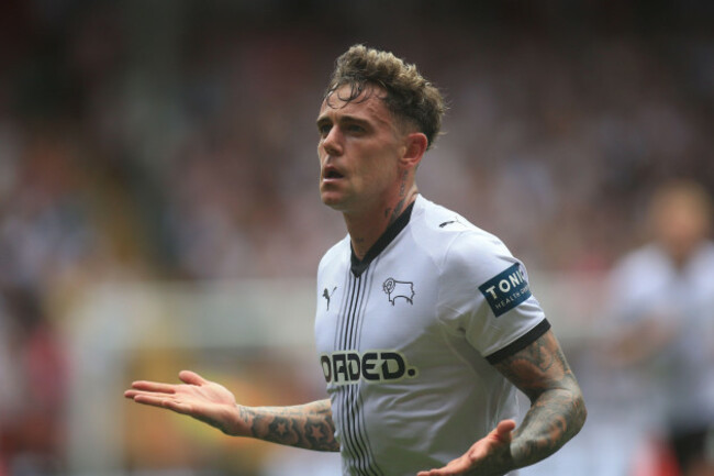 derby-countys-sammie-szmodics-celebrates-scoring-their-sides-first-goal-of-the-game-during-the-sky-bet-championship-match-at-the-valley-london-picture-date-saturday-august-15-2026