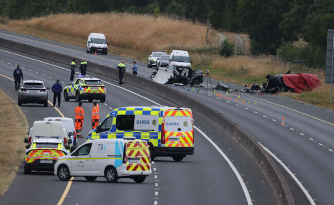 LR OVERALL CRASH SCENE KILDARE 5802_90753566