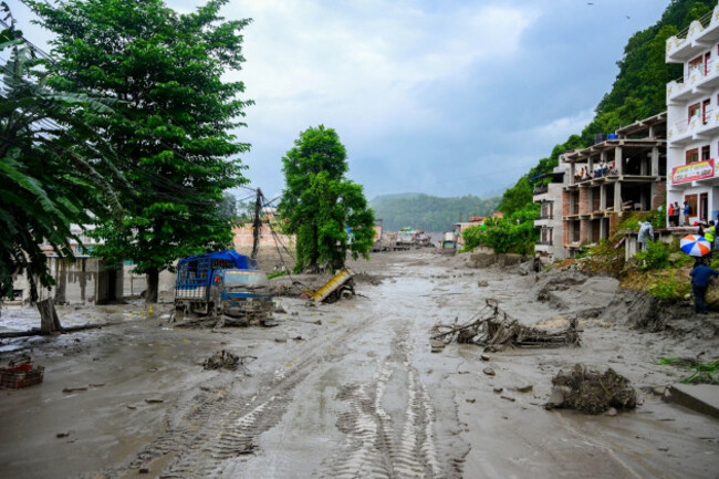 nuwakot-bagmati-nepal-26th-aug-2026-nuwakot-nepal-august-26-2026-an-aftermath-view-of-flash-floods-and-mudslides-along-the-trishuli-river-a-catastrophic-flash-flood-swept-through-nepals-no