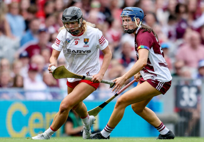 laura-hayes-with-jennifer-hughes