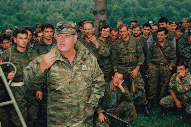file-bosnian-serb-general-ratko-mladic-speaks-to-soldiers-near-the-bosnian-town-of-cazin-sept-4-1994-ap-photoradivoje-pavicic-file