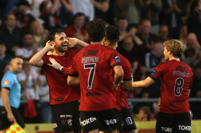 jordan-flores-celebrates-scoring-his-sides-third-goal-with-teammates