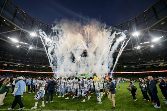 a-wide-view-of-the-north-carolina-tar-heels-celebrations