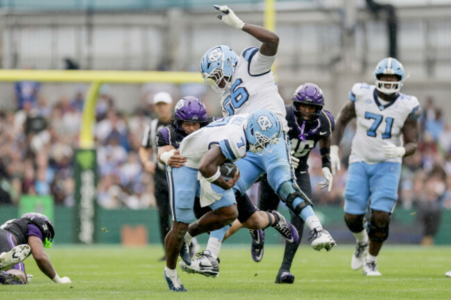 benjamin-hall-is-tackled-by-michael-short