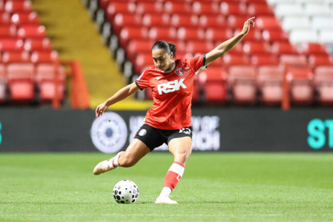 lucia-lobato-of-charlton-athletic-women-during-the-match-between-charlton-athletic-women-and-west-ham-united-women-fc-in-the-fa-womens-league-cup-at-the-valley-stadium-on-september-24-2025-photo