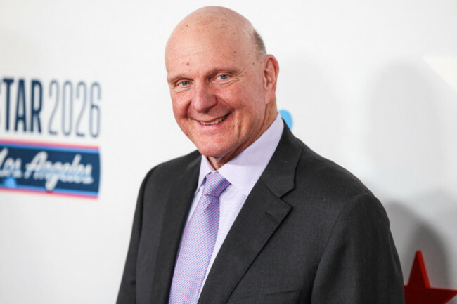 miracle-mile-los-angeles-california-usa-february-13-american-investor-businessman-former-ceo-of-microsoft-and-owner-of-the-los-angeles-clippers-steve-ballmer-arrives-at-the-los-angeles-clipper