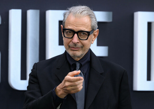 london-uk-june-4th-2026-jeff-goldblum-attending-the-disclosure-day-uk-premiere-leicester-square-credit-doug-petersempicsalamy-live-news