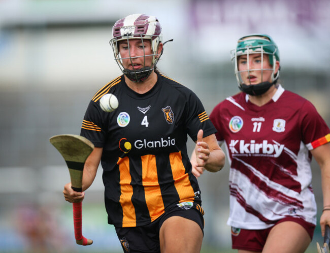 caoimhe-dowling-and-niamh-mcpeake