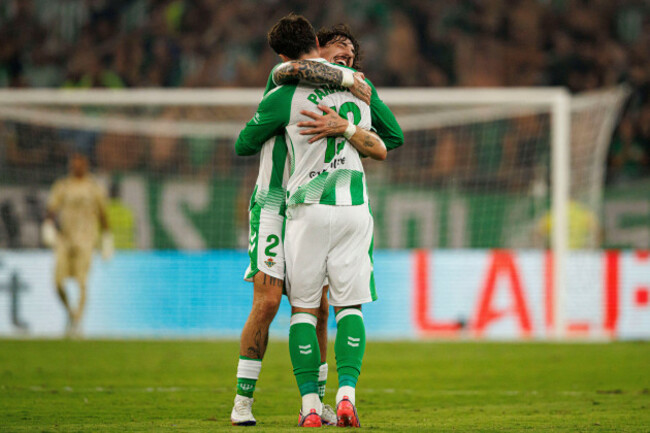 seville-spain-04th-sep-2026-hector-bellerin-and-troy-parrott-real-betis-balompie-seen-in-action-celebrating-after-scoring-goal-during-laliga-ea-sports-20262027-game-between-teams-of-real-betis