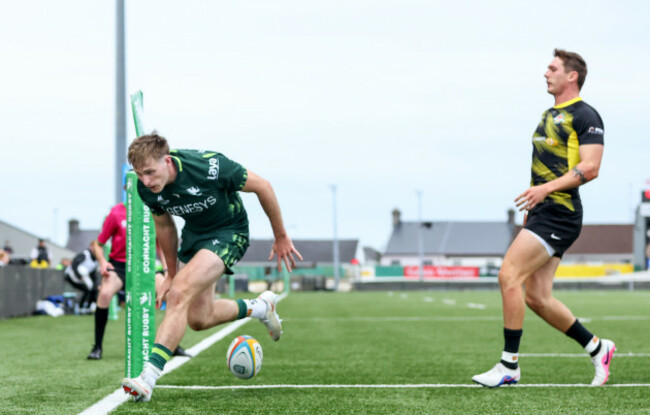 finn-treacy-scores-his-sides-fourth-try
