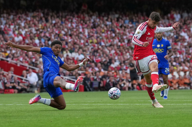 arsenals-kai-havertz-kicks-the-ball-ahead-of-chelseas-wesley-fofana-during-the-english-premier-league-soccer-match-between-arsenal-and-chelsea-in-london-sunday-sept-6-2026-ap-photodave-shopla
