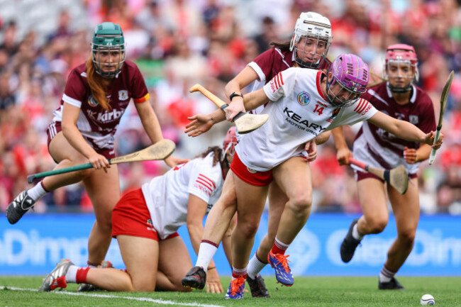 orlaith-cahalane-and-katie-manning