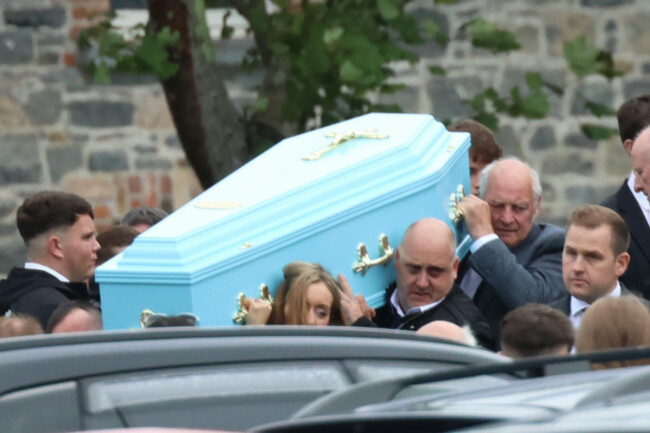 the-funeral-remains-of-bryan-lowepicture-brendan-gleeson