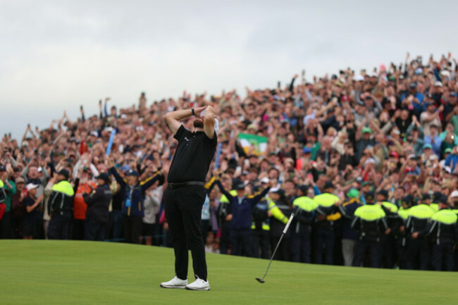 shane-lowry-of-ireland-on-the-18th-green-after-winning-the-amgen-irish-open-at-trump-international-golf-links-doonbeg-ireland-picture-date-sunday-september-13-2026