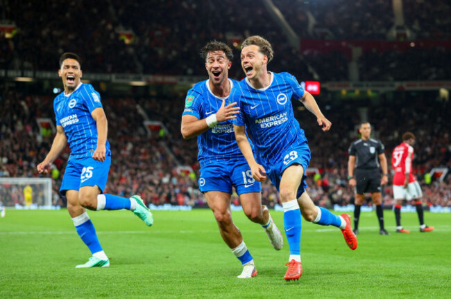 old-trafford-manchester-uk-16th-sep-2026-carabao-cup-football-manchester-united-versus-brighton-and-hove-albion-maxim-de-cuyper-of-brighton-and-hove-albion-scores-in-the-70th-minute-to-make-it