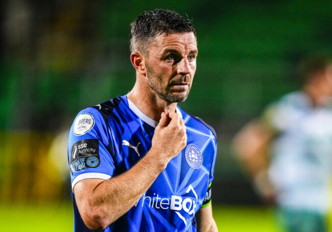 padraig-amond-dejected-after-the-game
