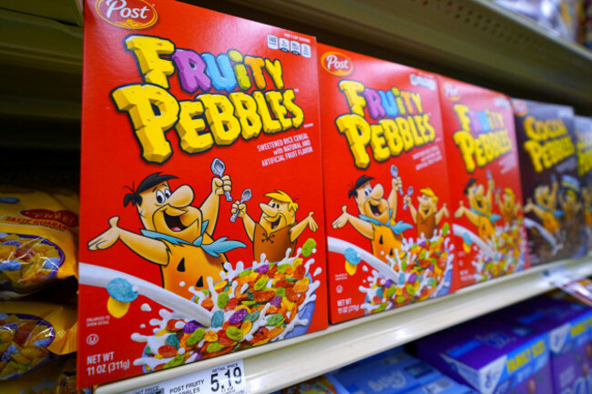 post-fruity-pebbles-cereal-boxes-vibrantly-displayed-on-grocery-store-breakfast-aisle