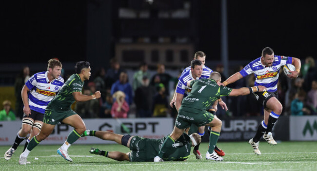 finlay-bealham-and-andre-hugo-venter