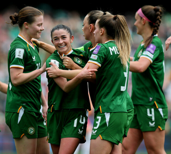 marissa-sheva-celebrates-scoring-the-first-goal-with-emily-murphy-katie-mccabe-and-chloe-mustaki