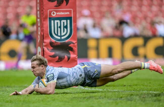 fintan-gunne-scores-a-try