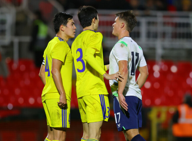 thomas-lonergan-with-sultan-askarov-and-al-turganov